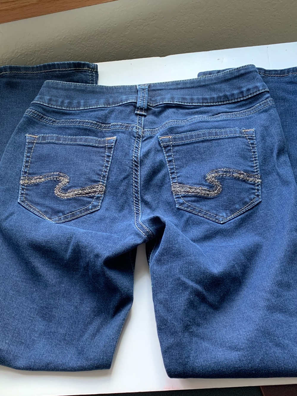 Silver Jeans Suki Slim Bootcut Mid Rise Fit Indigo 27 x 33 (26" Inseam)